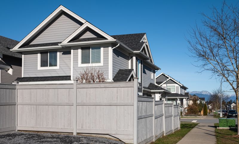 Residential Fence Service